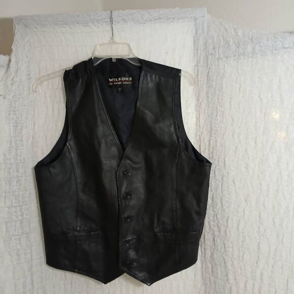 Wilsons Vtg Men's Black Leather Vest Size L - Picture 1 of 9